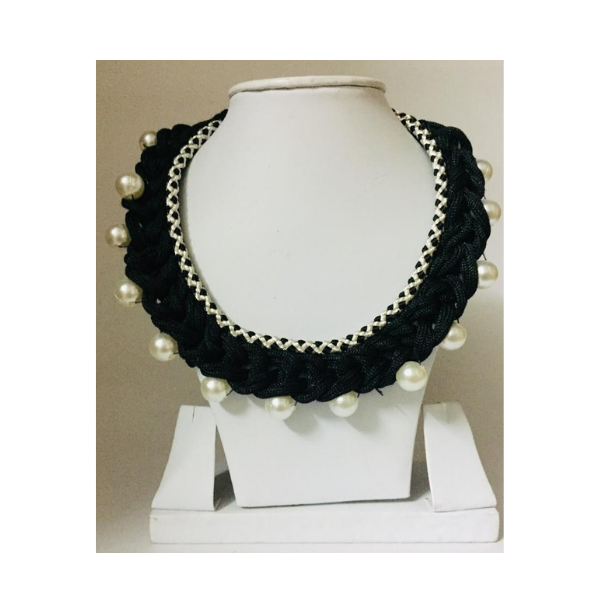 Dori and pearl neck piece